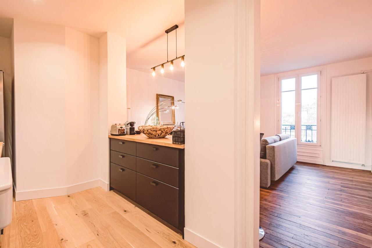 Charme De L'Ancien Pour Cet Appartement Entierement Renove Dans L'Hypercentre De Reims Buitenkant foto