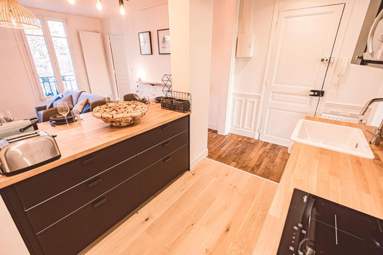 Charme De L'Ancien Pour Cet Appartement Entierement Renove Dans L'Hypercentre De Reims Buitenkant foto