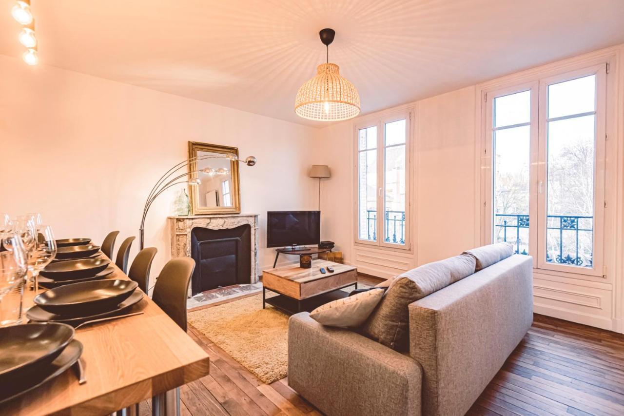 Charme De L'Ancien Pour Cet Appartement Entierement Renove Dans L'Hypercentre De Reims Buitenkant foto