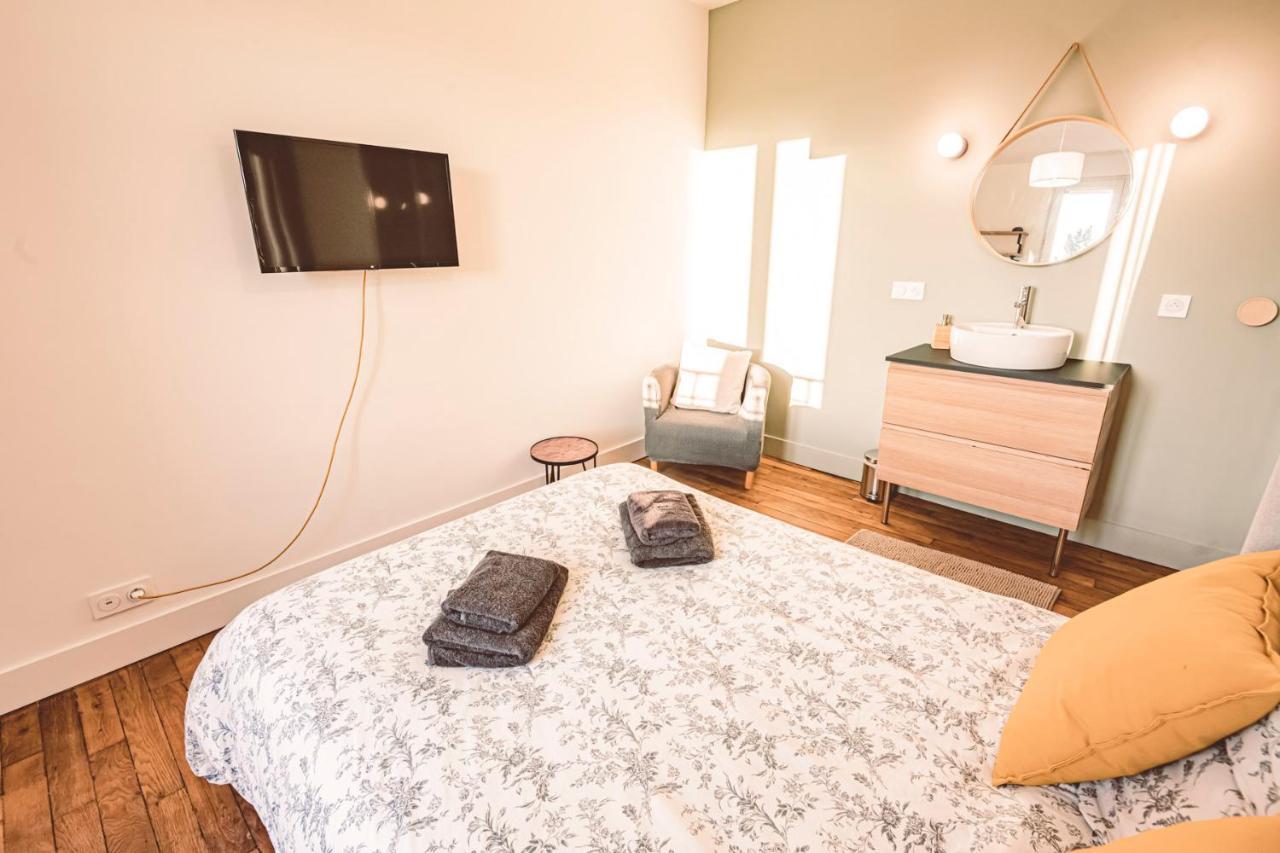 Charme De L'Ancien Pour Cet Appartement Entierement Renove Dans L'Hypercentre De Reims Buitenkant foto
